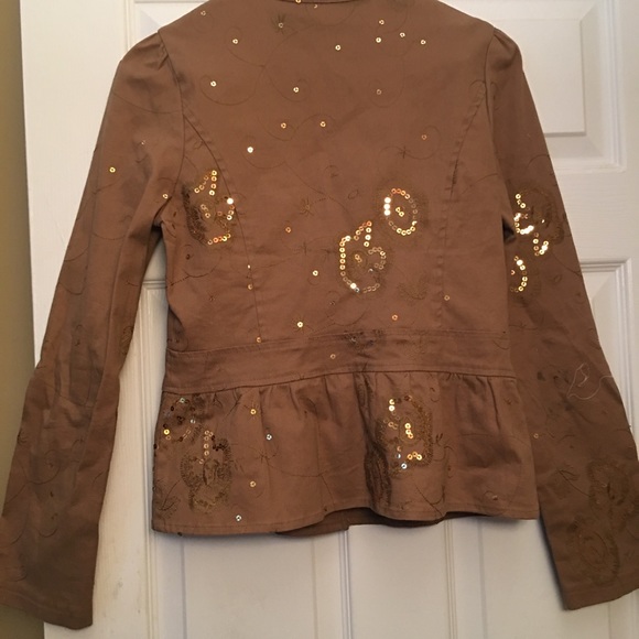 Jacket - Picture 2 of 3